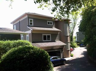 12538 Riviera Pl NE, Seattle, WA 98125