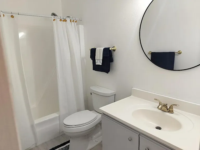 500 Barberton Dr — Photo 18