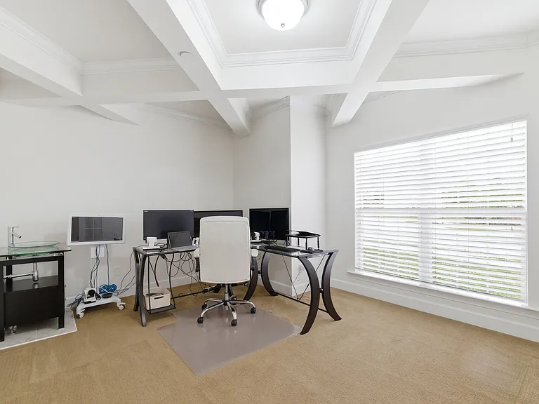 101 Corbin Ct — Photo 9