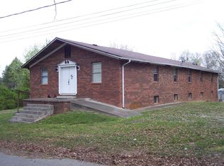 305 Riverside Loop, Lily, KY 40740