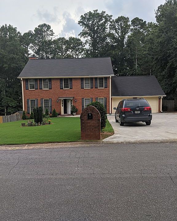 2nd image of 4135 Cripple Creek Way NW