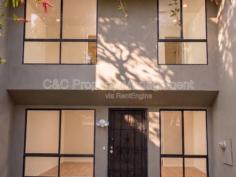 10361 Iona Way — Photo 1