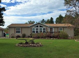 1187 9th Ave, Friendship, WI 53934