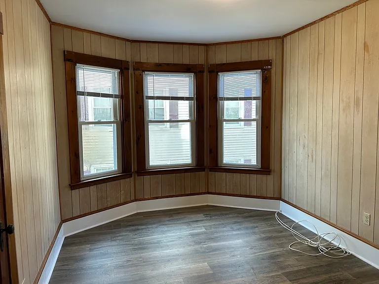 54 Maitland St #2 — Photo 10