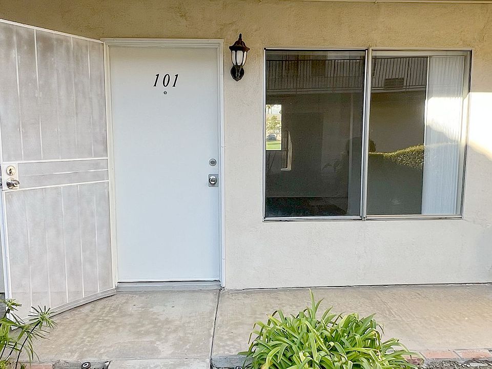 1st image of 6450 Lincoln Ave #101D