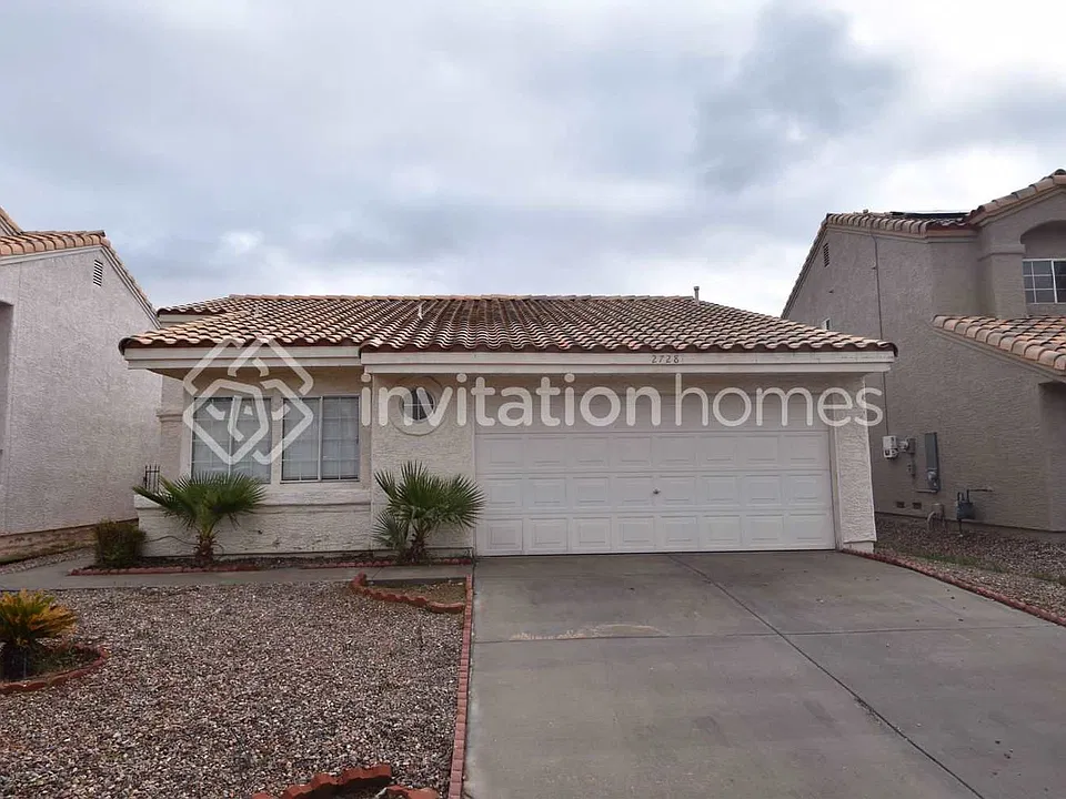 2728 Little Aston Cir