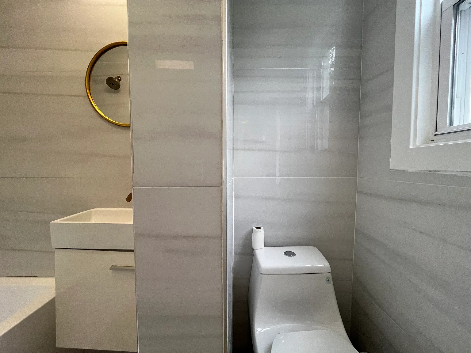 2 bed, 900 sqft, $2,350 — Photo 3