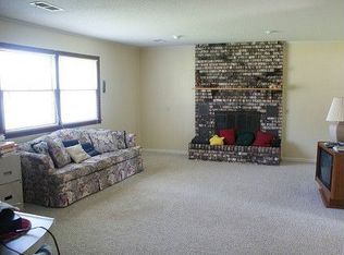 1007 S Baker Ave, Salisbury, MO 65281