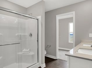 17281 Wellburn Dr, Westfield, IN 46074