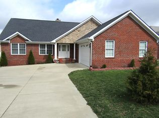 300 Squires Way, Nicholasville, KY