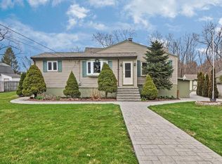 3 Mystic Ln, Milford, MA 01757