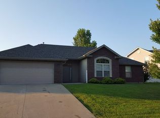 2601 N Dewey Ln, Columbia, MO 65202
