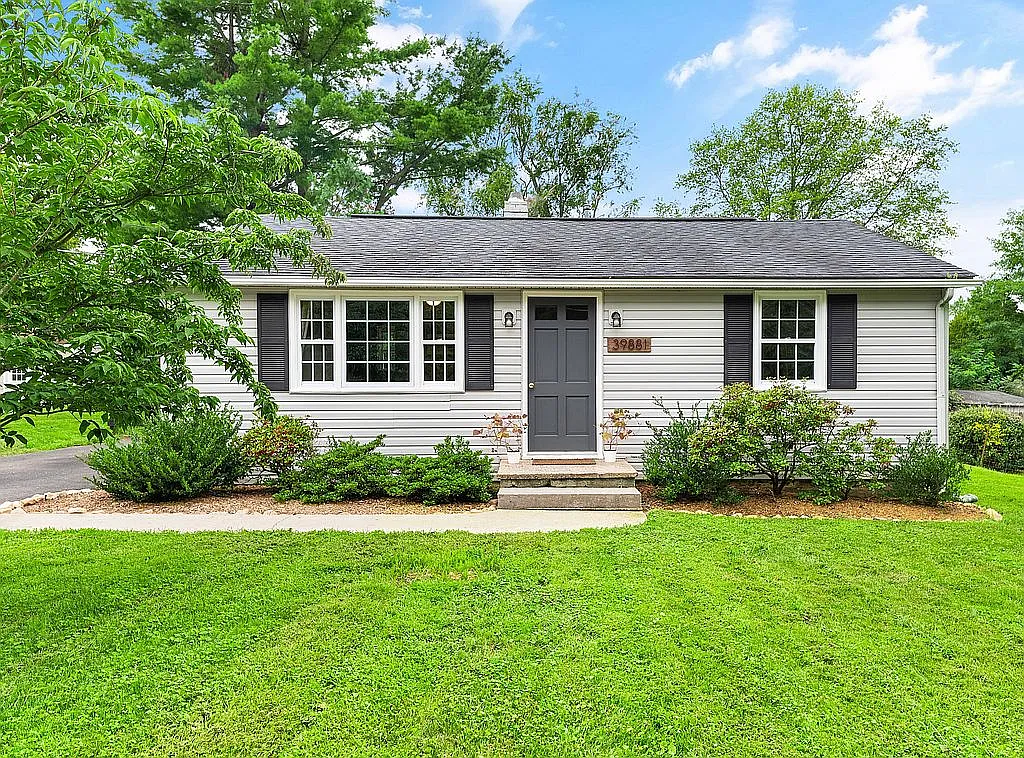 39881 Catoctin Ridge St photo 1