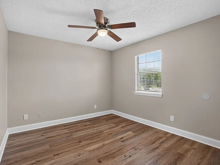 Boundary Estates — Photo 24