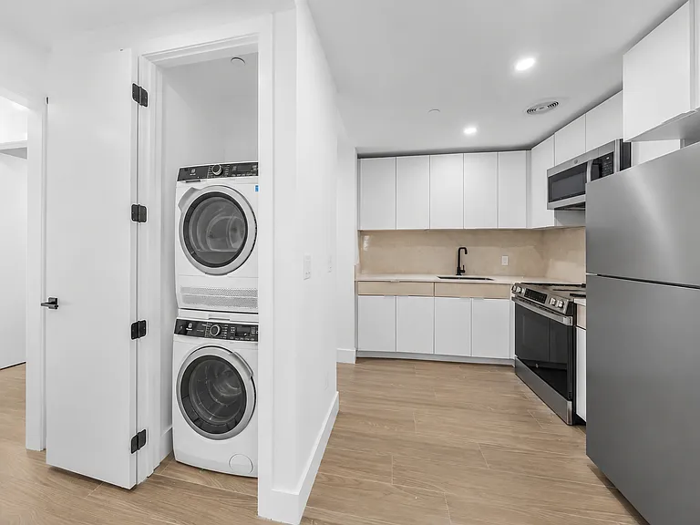 175 Rochester Ave #2A — Photo 3