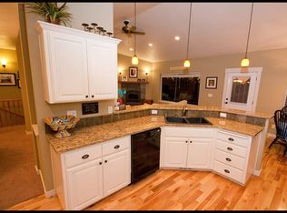 10801 S Lambs Ln, Mica, WA 99023