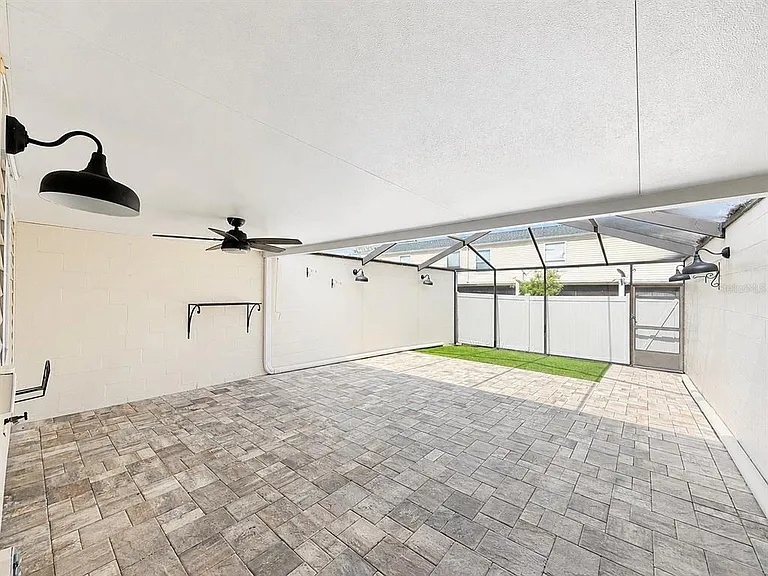 11905 Cypress Vis — Photo 26