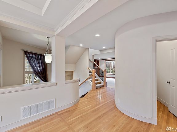 3rd image of 17030 NE 113th Ct