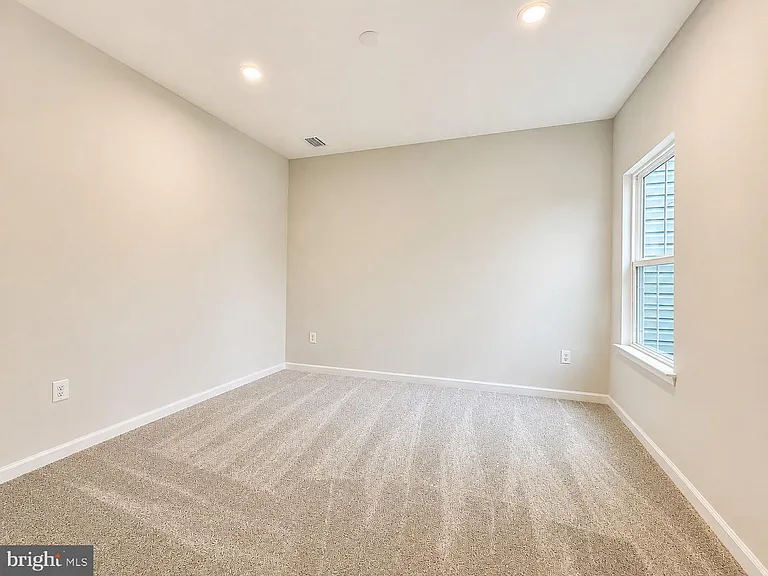 4843 Berryfield Ln — Photo 25