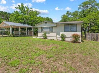 108 Whitewing Dr, Kerrville, TX 78028