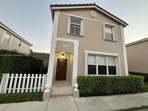 10560 NW 57th Ct Photo 1