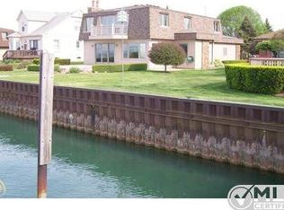 32917 N River Rd, Harrison Township, MI 48045