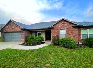 3811 Timber Run Dr, Columbia, MO 65203