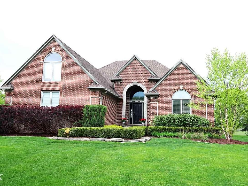 1st image of 62701 Crimson Dr