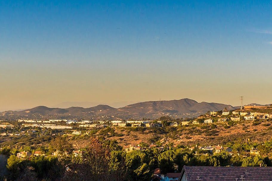2nd image of 3224 Corte Tamarindo