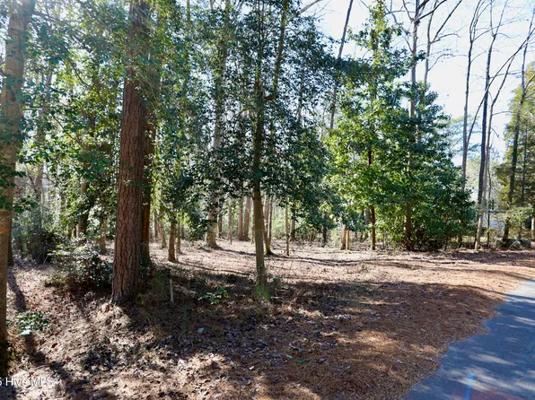 50 Lakewood Drive, Pinehurst, NC 28374