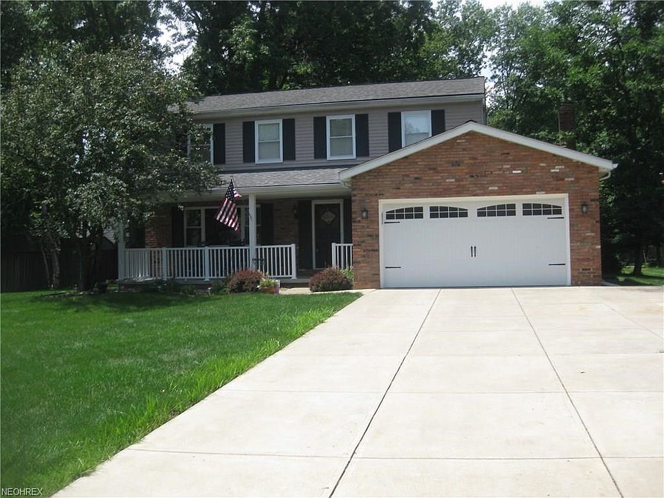 1st image of 12202 Padua Dr E