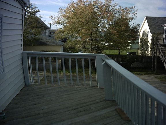 3rd image of 33 Riverdale Ave