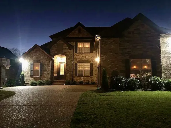 109 Saranac Trl, Hendersonville, TN 37075