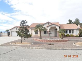 9790 Smoketree Ct, Hesperia, CA 92345