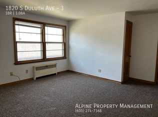1820 S Duluth Ave #3, Sioux Falls, SD 57105