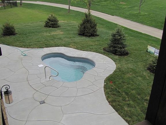3rd image of 9819 Thornwood Cir