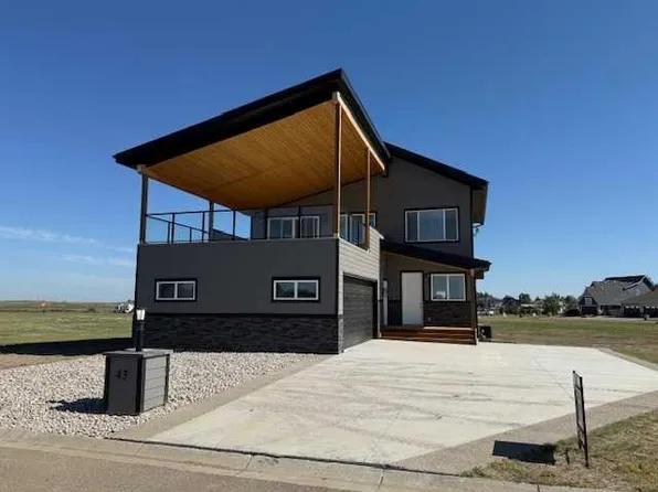 43 Kingfisher Estates Dr, Newell County, AB T1R 0X6