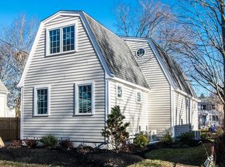 19 Dublin Row, Rockland, MA 02370