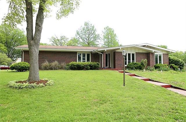 1st image of 24 Club Grounds North Dr