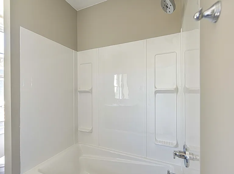 177 Parkview Ave #2 — Photo 14