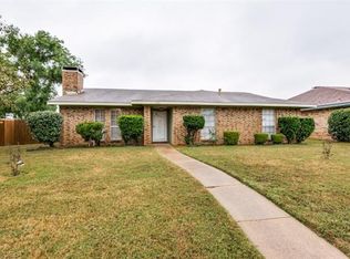 1318 Westwood Dr, Lewisville, TX 75067