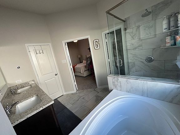 3rd image of 1021 Laila Ln