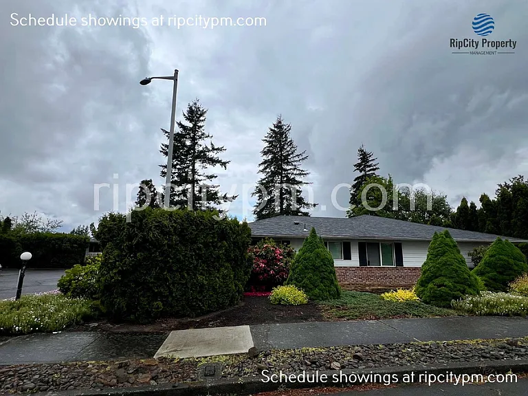 21723 SE Alder Dr #5 — Photo 17