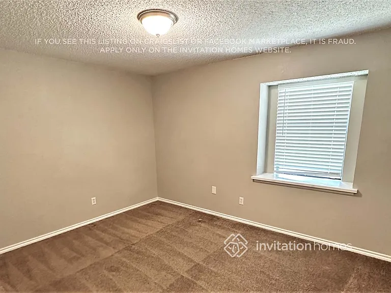 4510 Lone Oak Dr — Photo 7