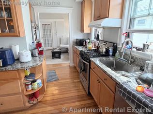34 Leonard St #2, Somerville, MA 02144