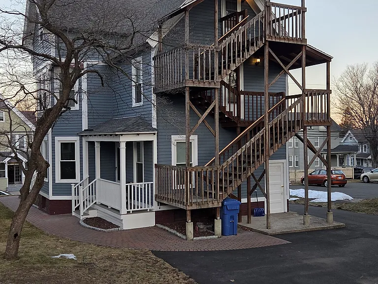 43 N Whittlesey Ave #2 — Photo 3