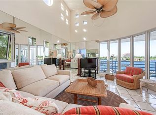 4560 Gulf Shore Blvd N #3-313, Naples, FL 34103