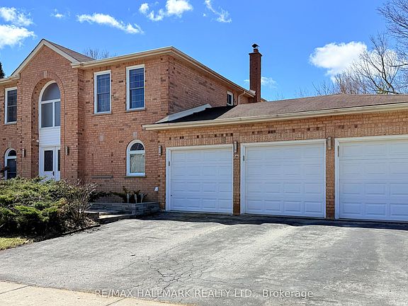 2nd image of 235 Kemano Rd