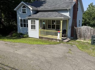 114 Hawthorne St, Antigonish, NS B2G 1A9