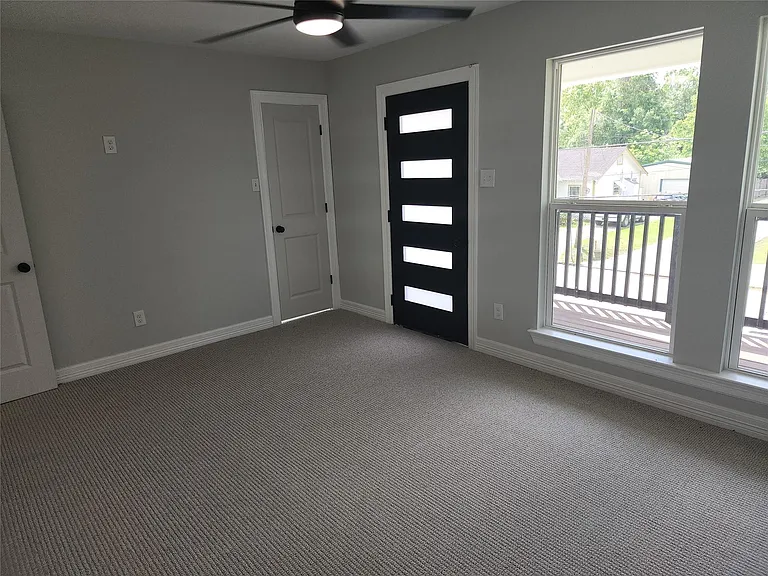 2651 Beaumont Ave #A — Photo 32